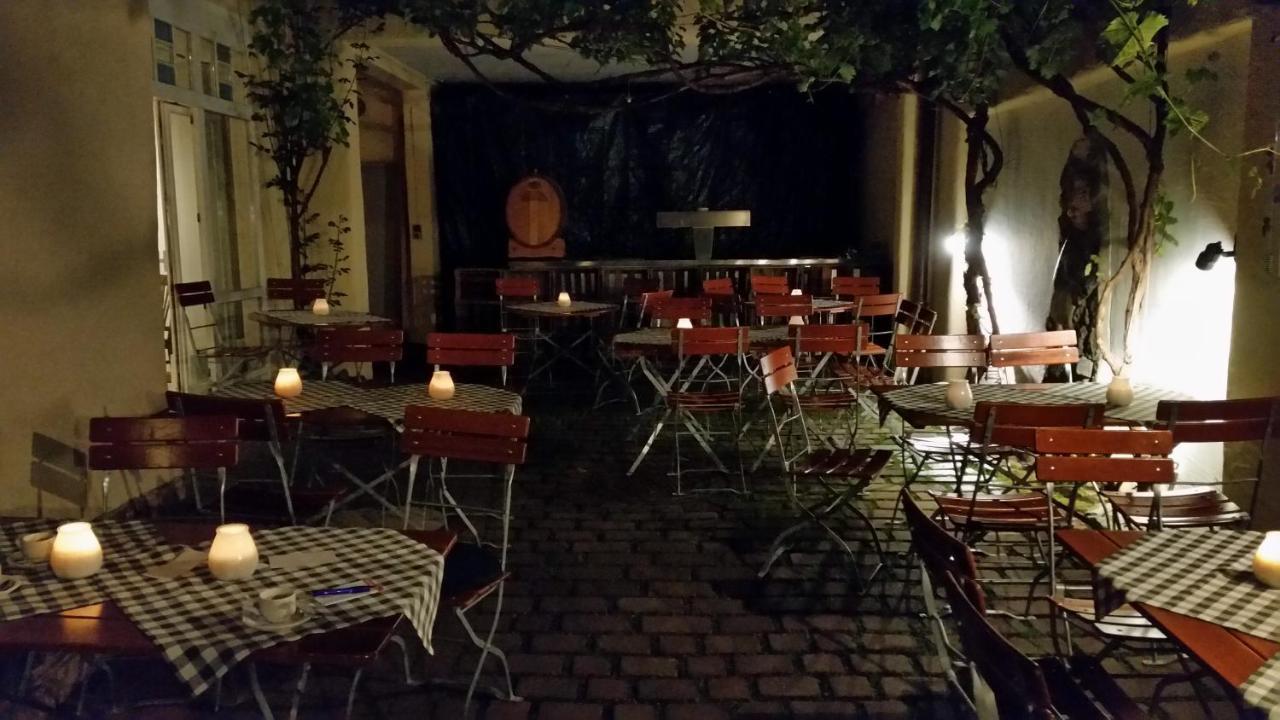 Familienfreundliche Apartments Am Park Würzburg Eksteriør billede