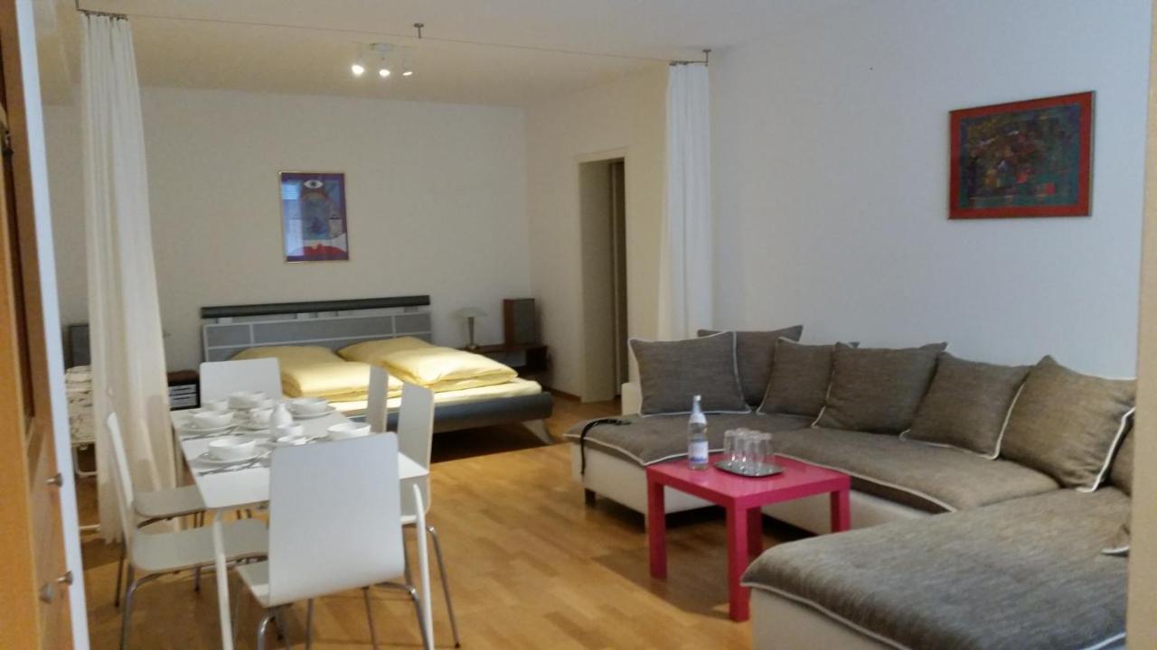 Familienfreundliche Apartments Am Park Würzburg Eksteriør billede
